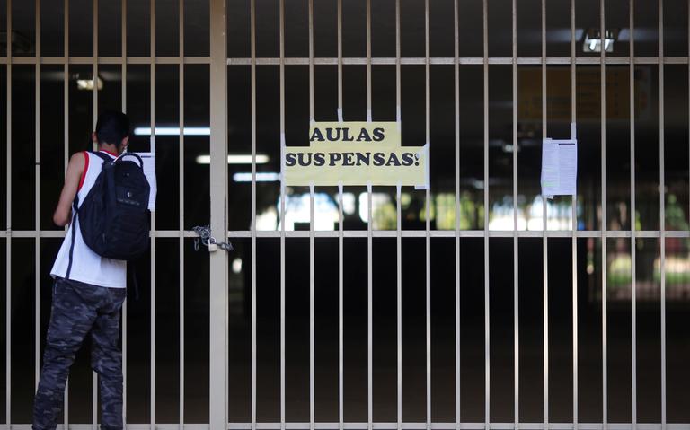 OPINIÃO | Escolas hoje: Espaço de grande saber ou de alta periculosidade? Eis a questão