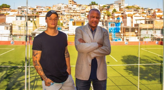 Digital Favela: plataforma reúne micro-influenciadores de comunidades