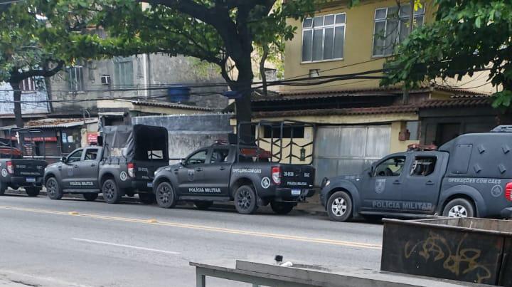 Manhã de operação policial na Cidade de Deus