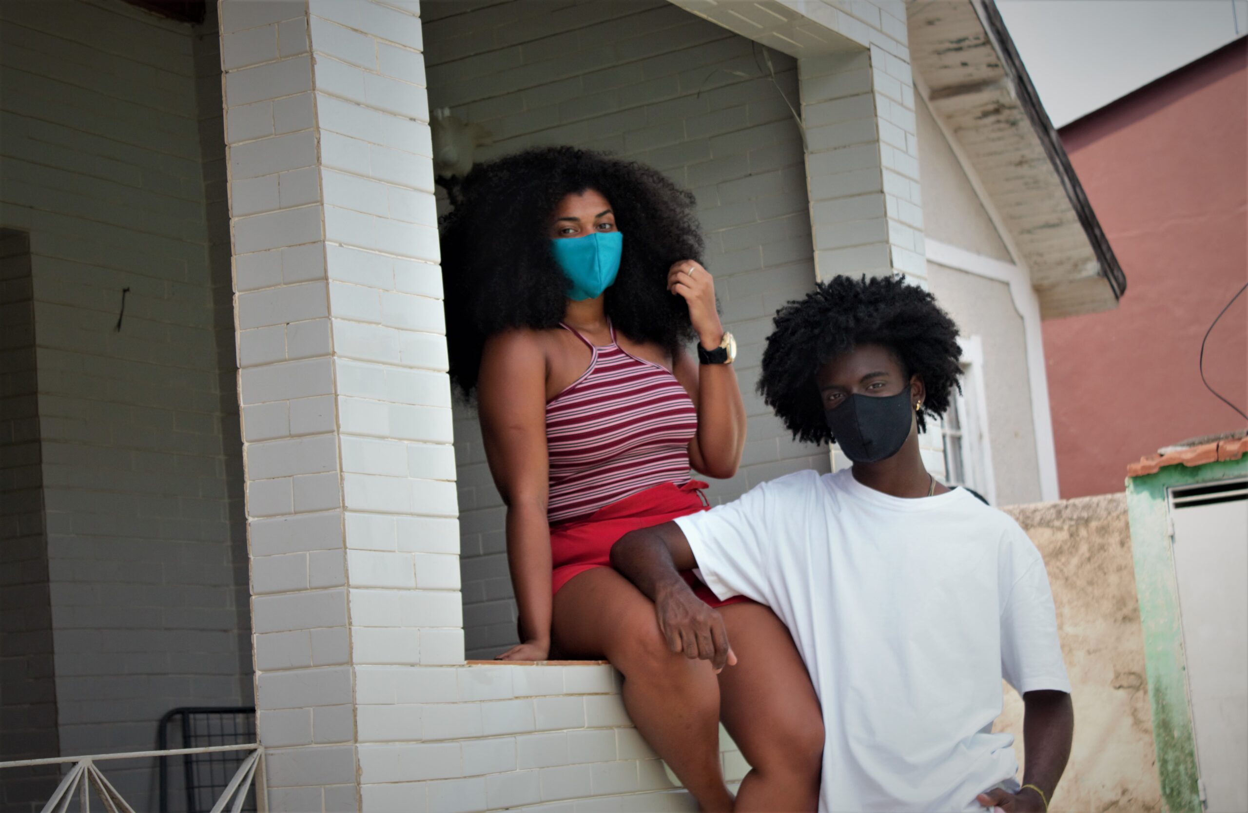 Representatividade LGBTQIA+ e negra no audiovisual está em filme gravado na favela