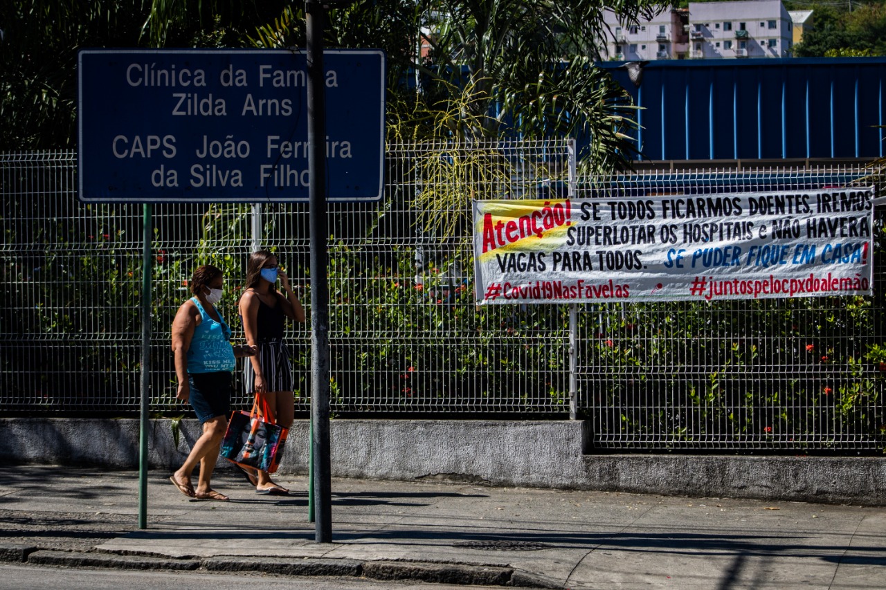 Clínica da Família do Alemão atende mais de 100 moradores com suspeita de Covid em 24h