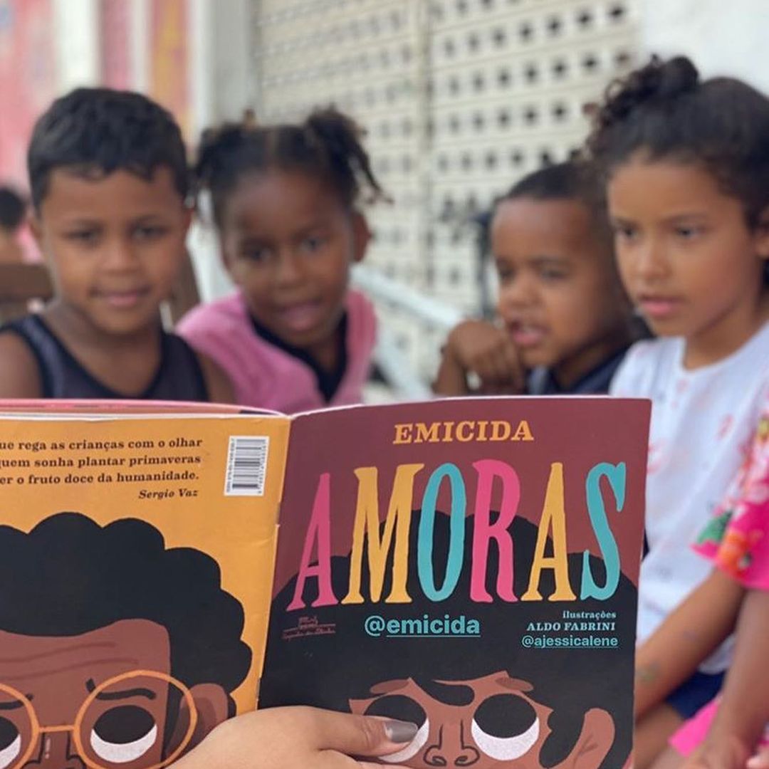 Educadores negros de favelas criam o projeto Quilombo Moderno
