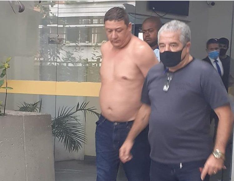 Homem que matou a companheira a facada no Complexo do Alemão se entrega nesta quarta (30)