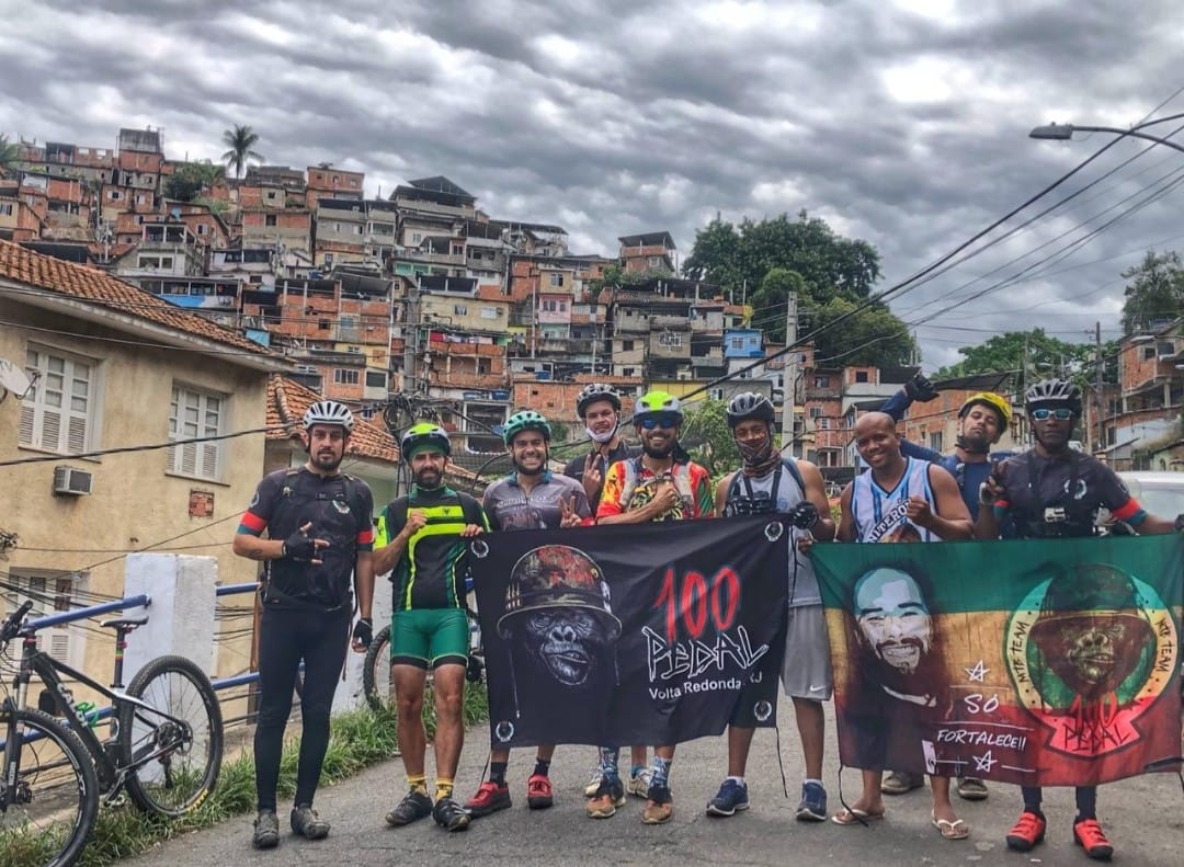 Projeto Pedaladas do Amanhã no Morro dos Macacos arrecada bicicletas para as crianças