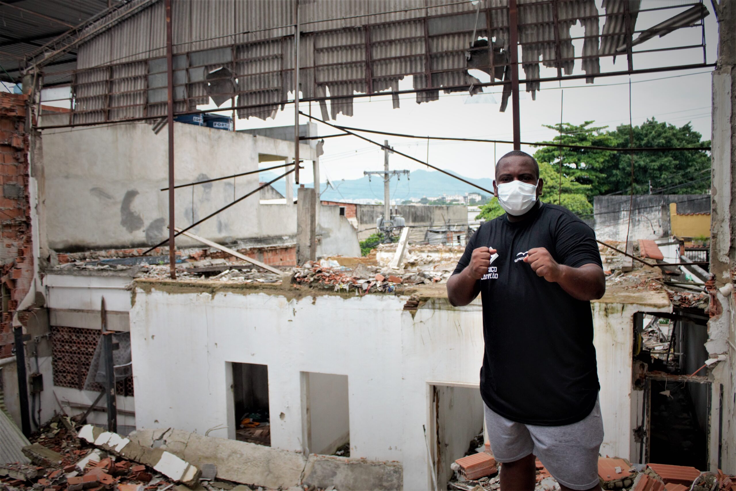 Projeto Abraço Campeão do Alemão anuncia novo polo de atividades