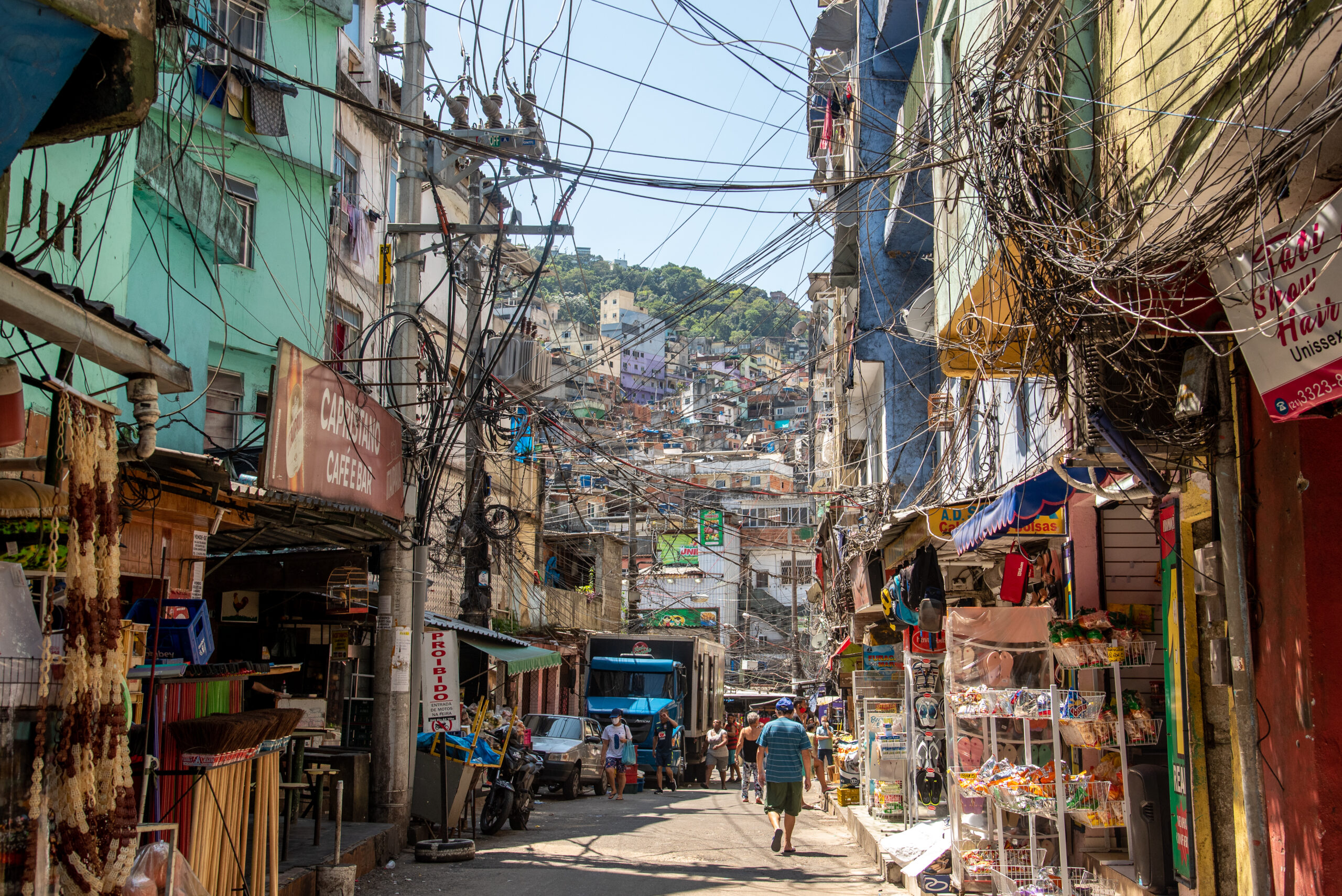 Experiências das favelas dão sinais sobre como pode ser o novo normal