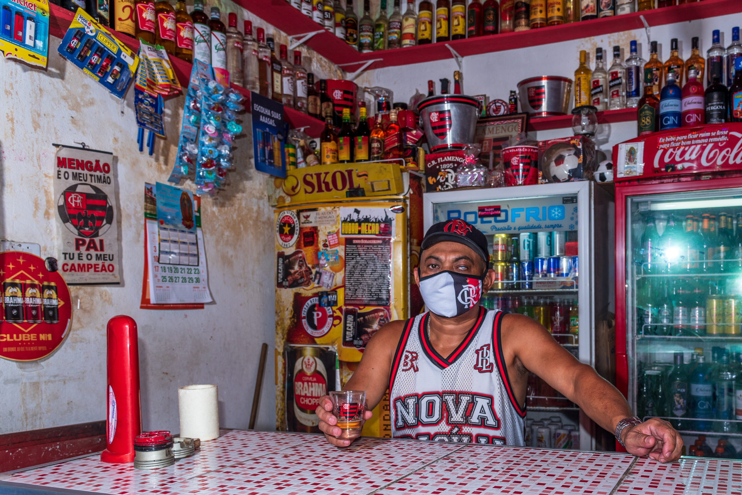 A história do torcedor apaixonado José Alves, o Zé Fla do Bar do Flamengo na Nova Brasília