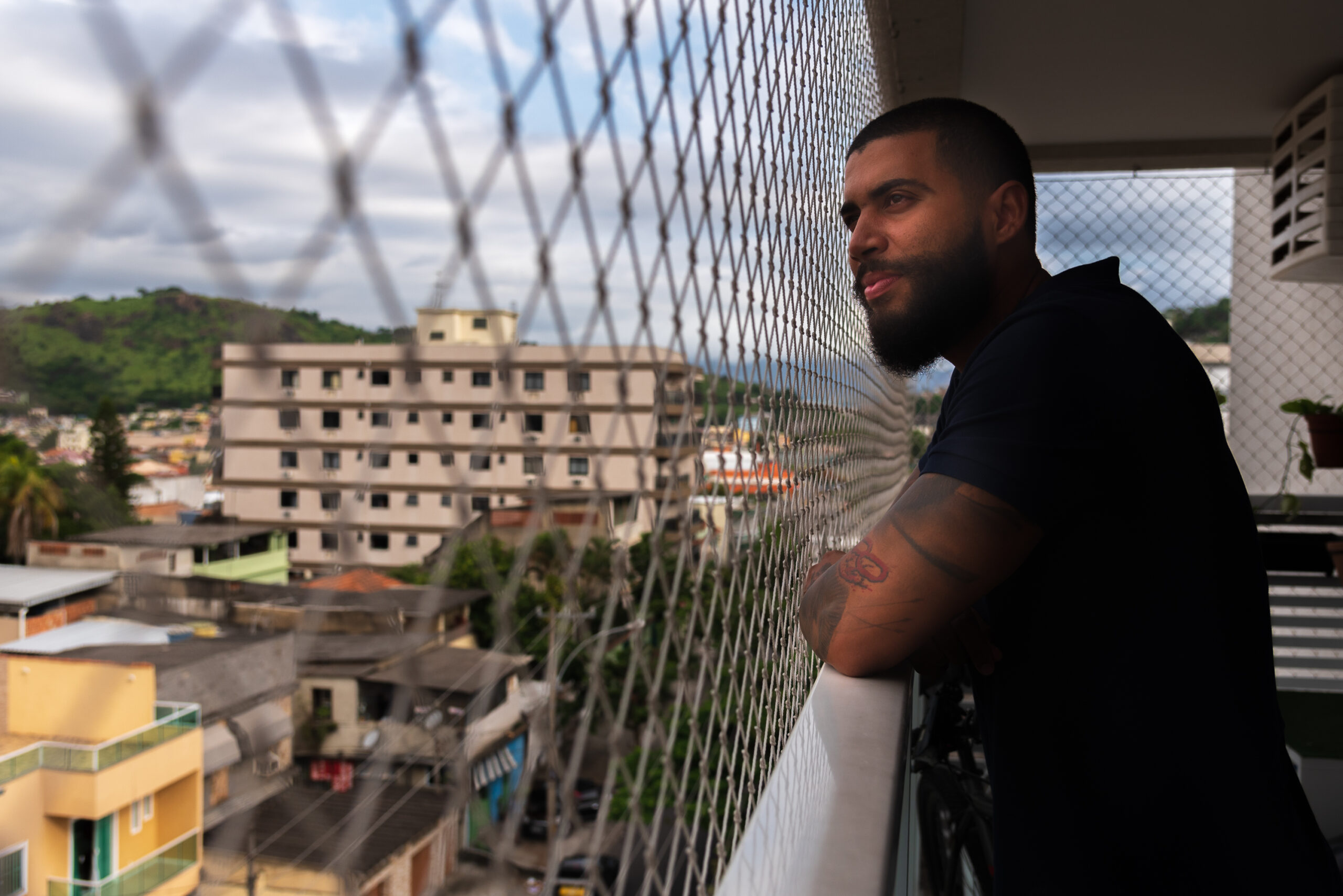 Investindo na favela: Conheça Leonam Silva, sócio do famoso Konteiner na Vila Cruzeiro