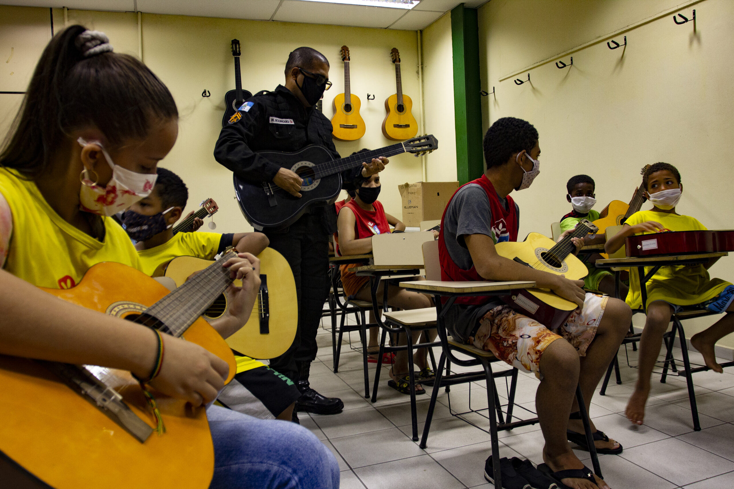 Projeto Atitude Social do Complexo da Penha volta com atividades gratuitas com apoio da UPP