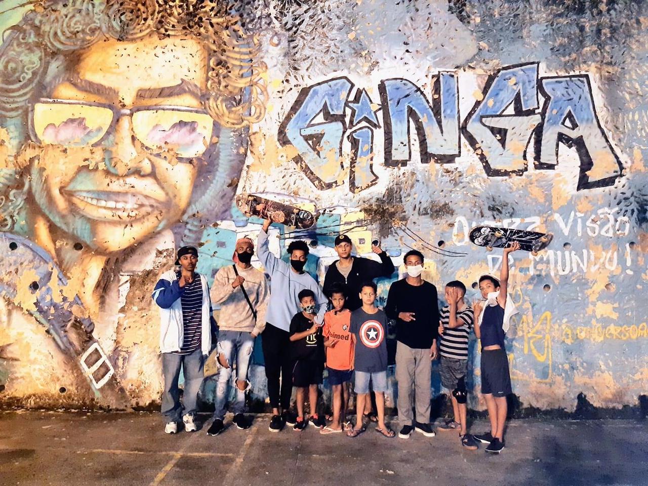 Escolinha de skate no Vidigal promove ensinamentos do esporte para crianças e jovens