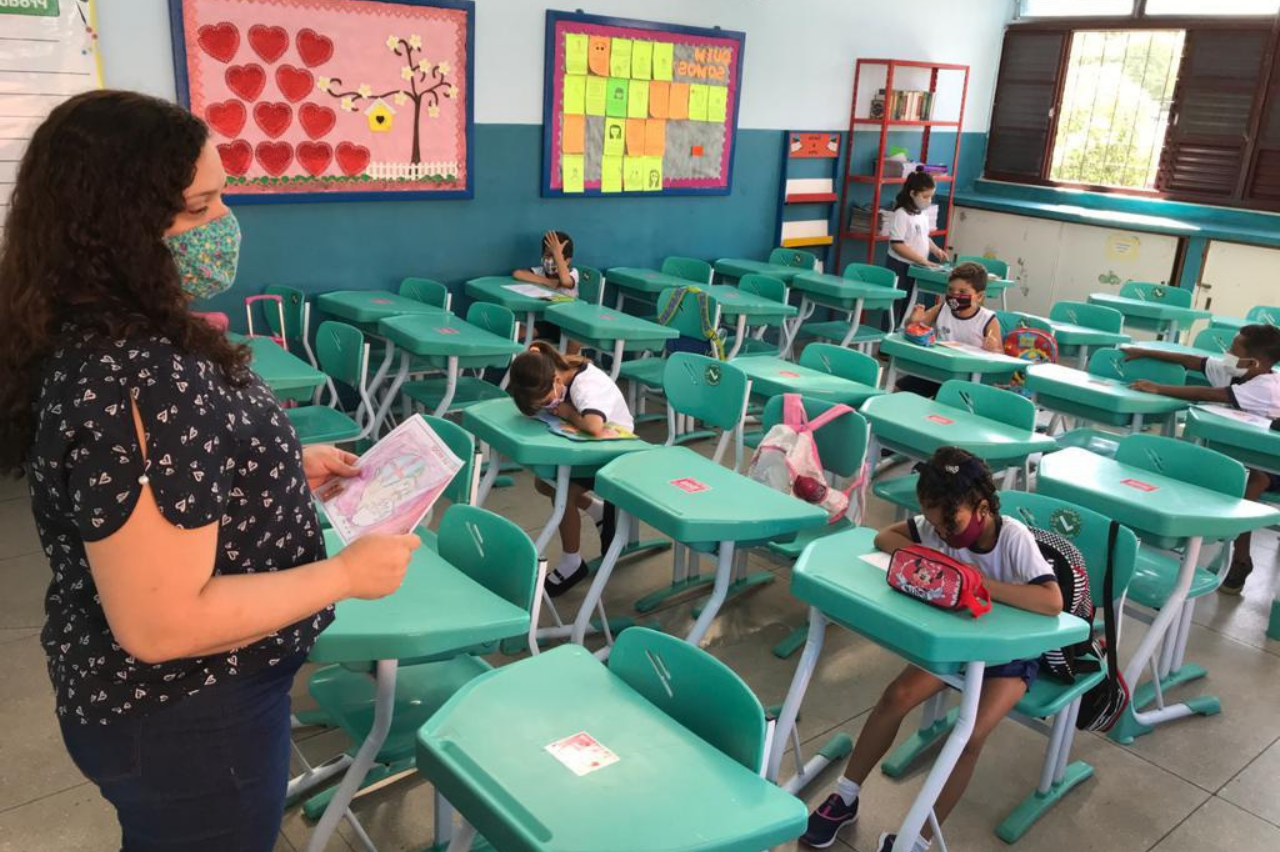 20 escolas municipais no Rio retornam às atividades presenciais: Confira