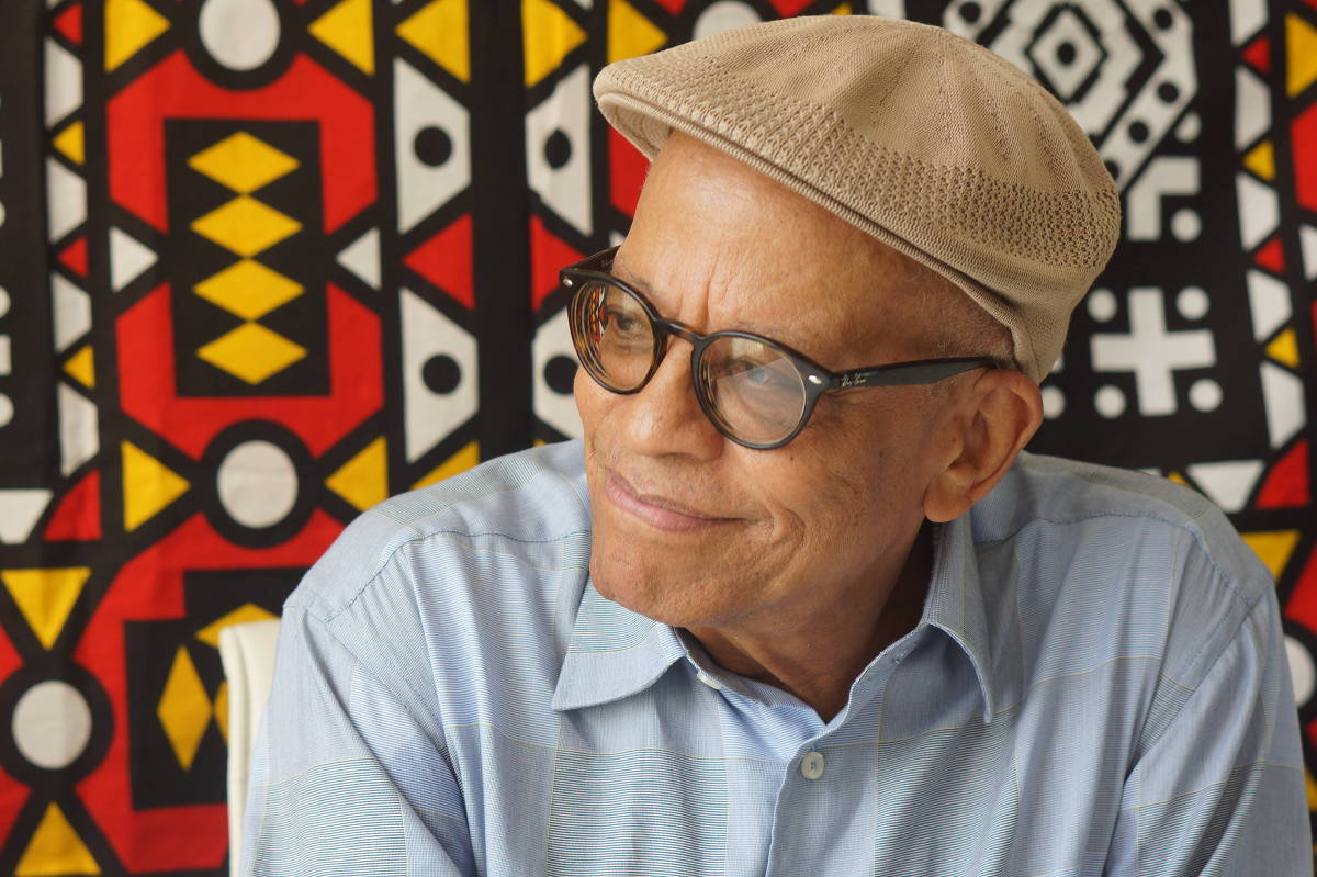 A tentativa de diminuir o legado de Nei Lopes foi interrompida pelo movimento negro